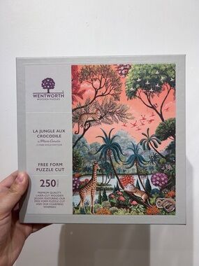 Wentworth La Jungle Aux Crocodile 250-Piece Wooden Puzzle - Coral & Green